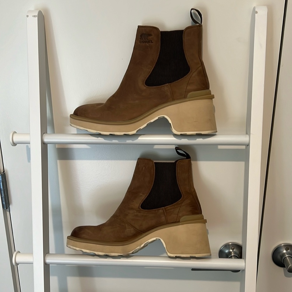 Sorel Highline Heel Chelsea Boot | Size 11
